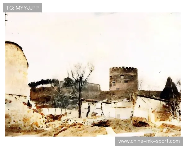 武汉三镇中段直塞击穿防线多点威胁